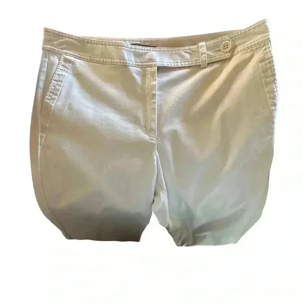 Liz Claiborne size 16 Audra‎ chino. EUC. 98% cotton 2% Lycra . Higher waist - Picture 3 of 10